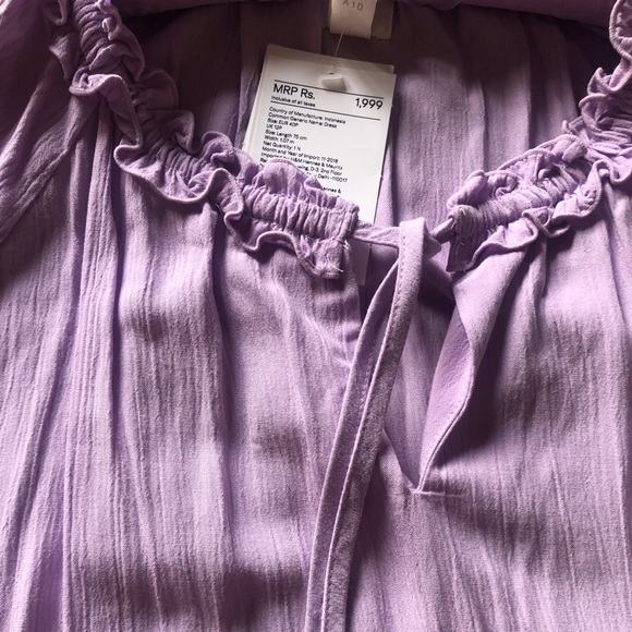 H&M ruffle trimmed dress - Picture 2 of 9